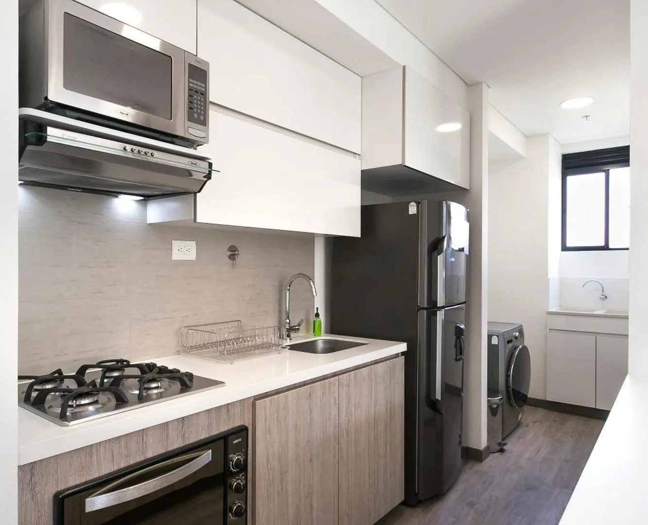 Class De Suites De Lujo El Poblado. Excelente Ubicacion Медельин Колумбия